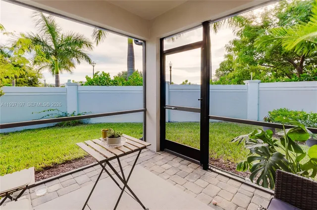 $3,850 | 3001 Hibiscus Avenue, Lauderdale Lakes, FL 33311