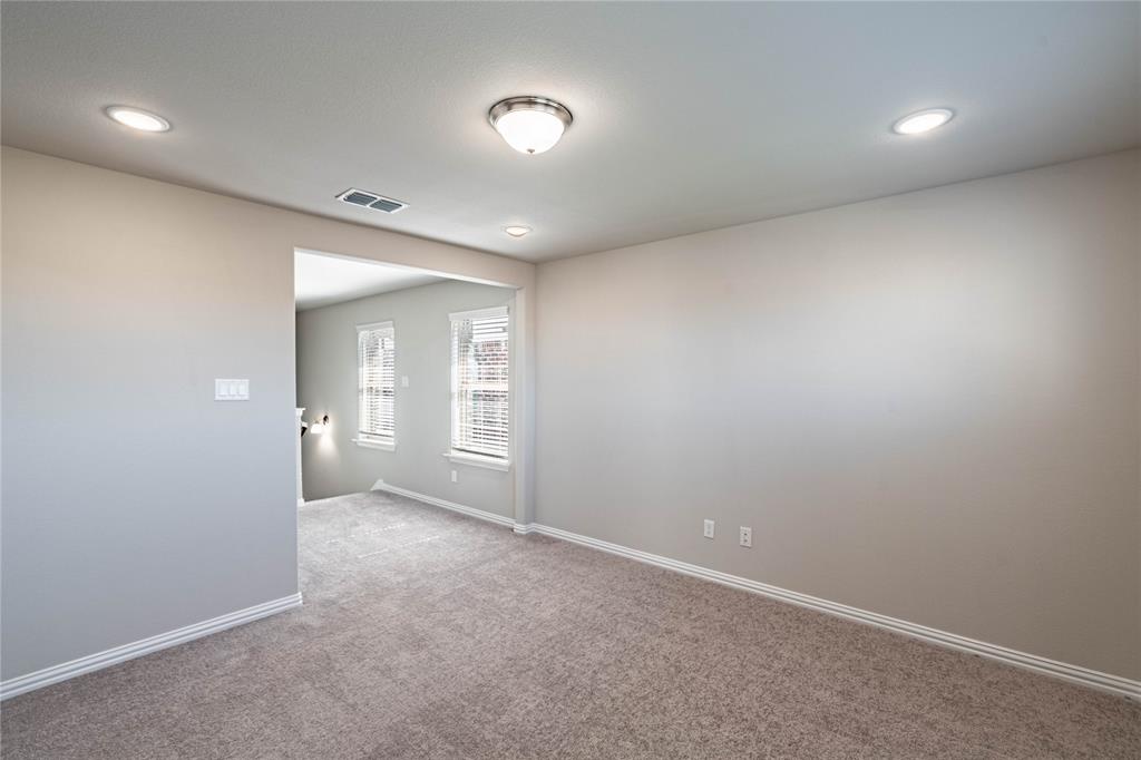 112 Cole Pilot Point Pilot Point, TX 76258 - Photo 14 of 23