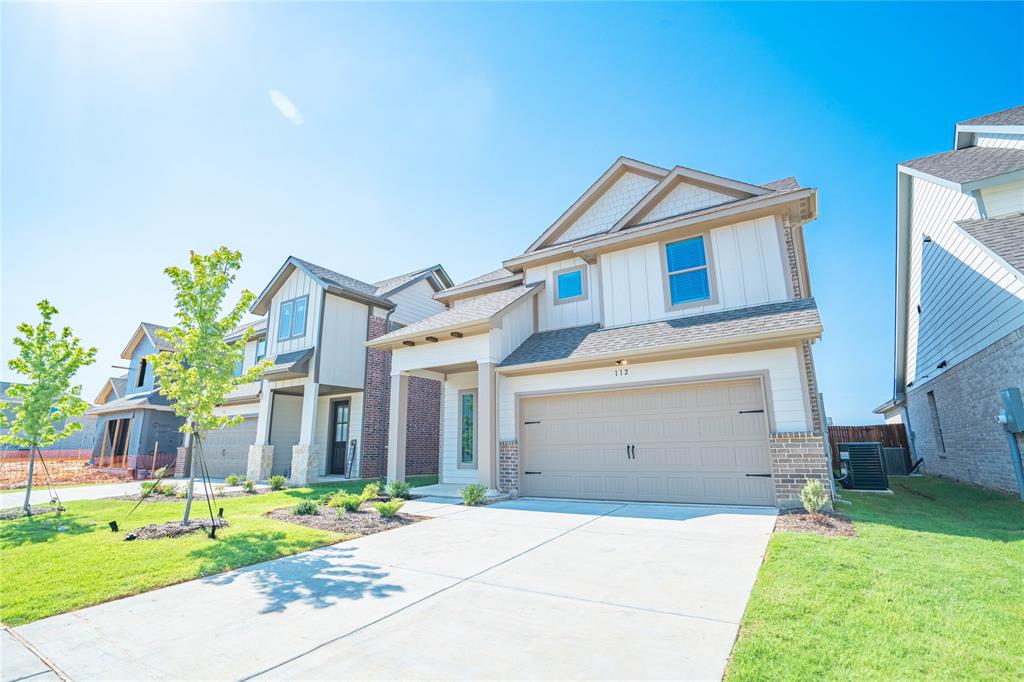 112 Cole Pilot Point Pilot Point, TX 76258 - Photo 2 of 23