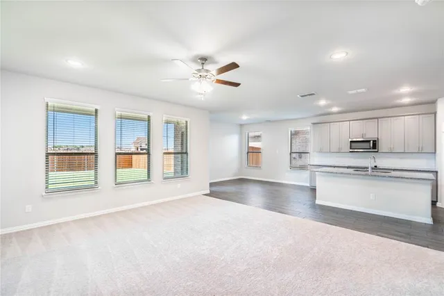 $2,095 | 112 Cole Pilot Point, Pilot Point, TX 76258