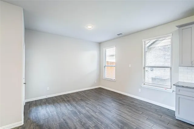 $2,095 | 112 Cole Pilot Point, Pilot Point, TX 76258