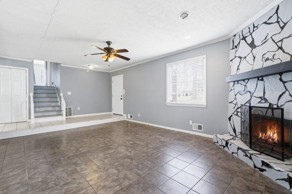 4002 Summer Place Snellville, GA 30039 - Photo 11 of 57
