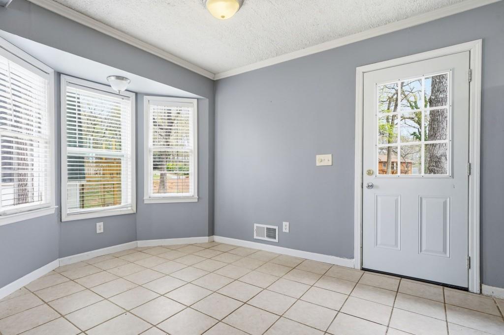 4002 Summer Place Snellville, GA 30039 - Photo 14 of 57