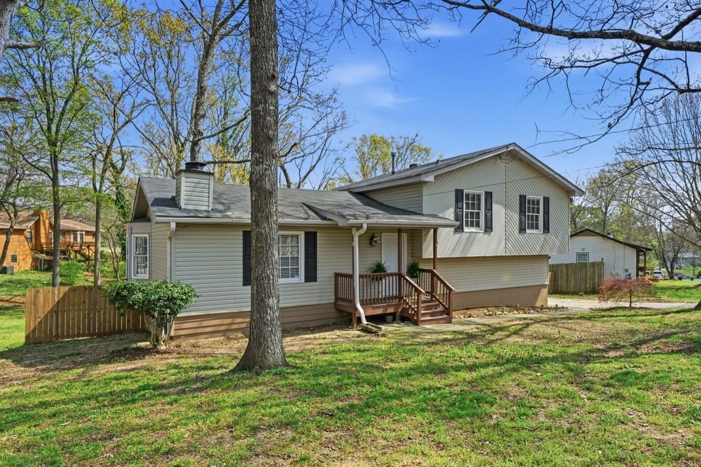4002 Summer Place Snellville, GA 30039 - Photo 6 of 57