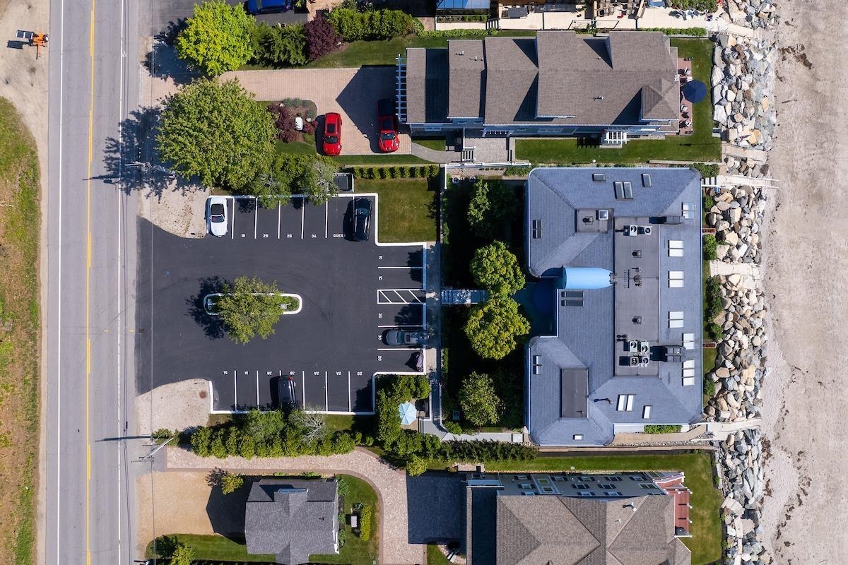 1044 Ocean Boulevard, Unit 1B Hampton, NH 03842 - Photo 3 of 33