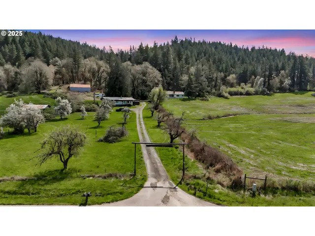 $4,600,000 | 26900 Crow Road, Eugene, OR 97405