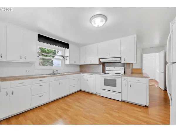 $4,600,000 | 26900 Crow Road, Eugene, OR 97405