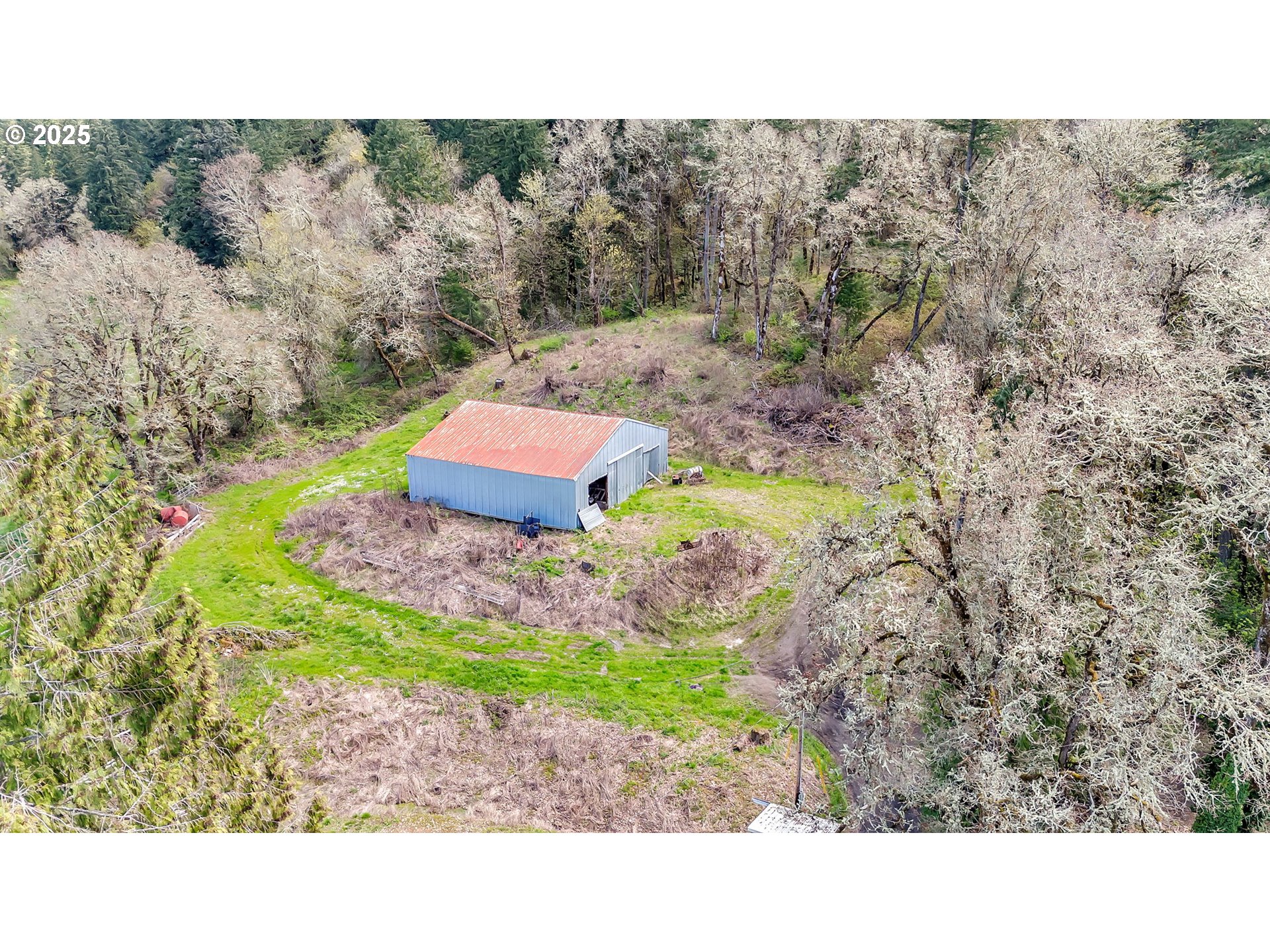 26900 Crow Road Eugene, OR 97405 - Photo 36 of 48