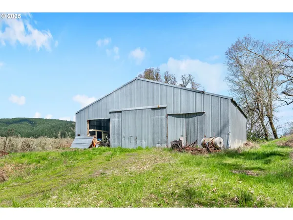 $4,600,000 | 26900 Crow Road, Eugene, OR 97405