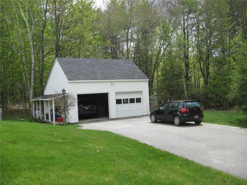 247 Hooper Ledge Road South Paris, ME 04281 - Photo 16 of 17 Garage.