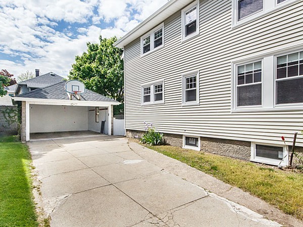 53 Foster Road, Unit 53 Belmont, MA 02478 - Photo 13 of 18 Gallery Image 13