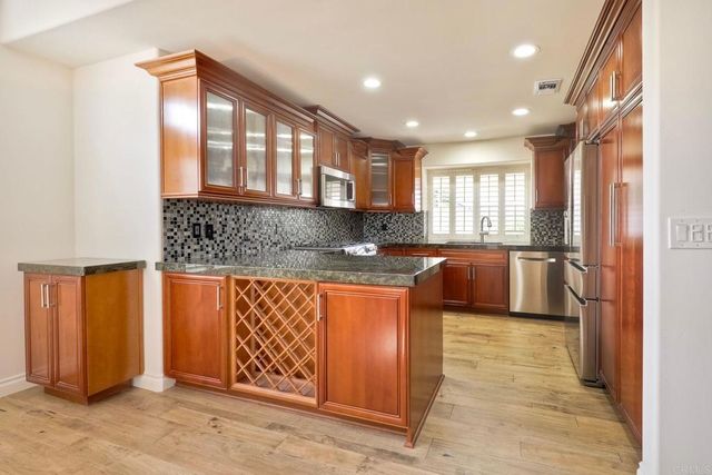 $1,448,500 | 2626 Lewis Lane, Carlsbad, CA 92008