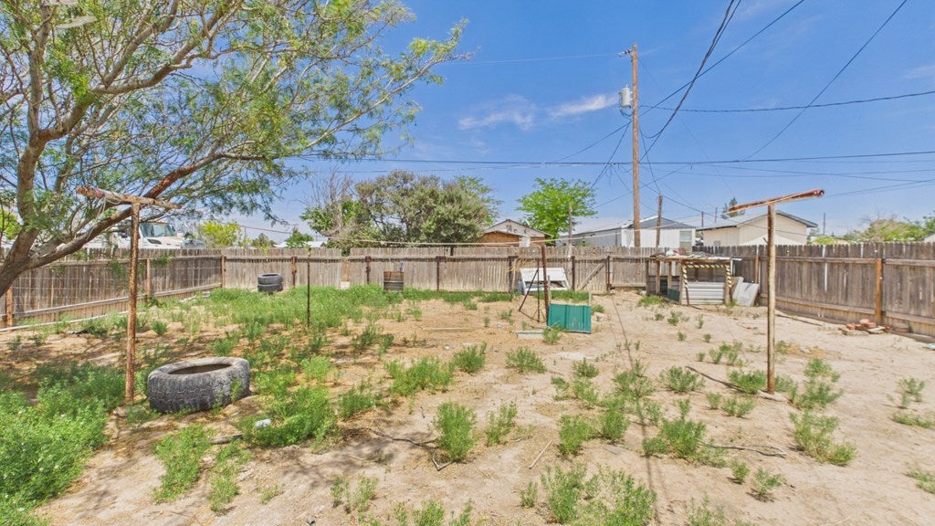 718 South Locust Street Pecos, TX 79772 - Photo 16 of 17 Gallery Image 16
