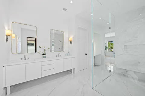 $3,599,000 | 2725 Northeast 28th Street, Fort Lauderdale, FL 33306