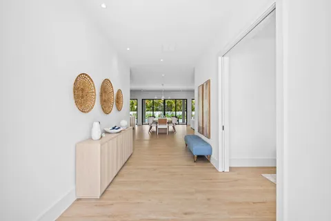 $3,599,000 | 2725 Northeast 28th Street, Fort Lauderdale, FL 33306