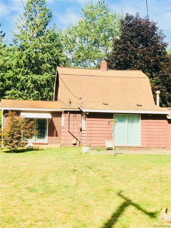 3699 Dearborn Avenue Rochester Hills, MI 48309 - Photo 3 of 25