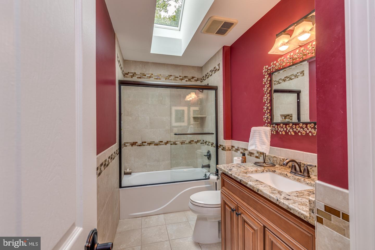 4 Bennington Drive Medford, NJ 08055 - Photo 28 of 44 shared upgraded bath