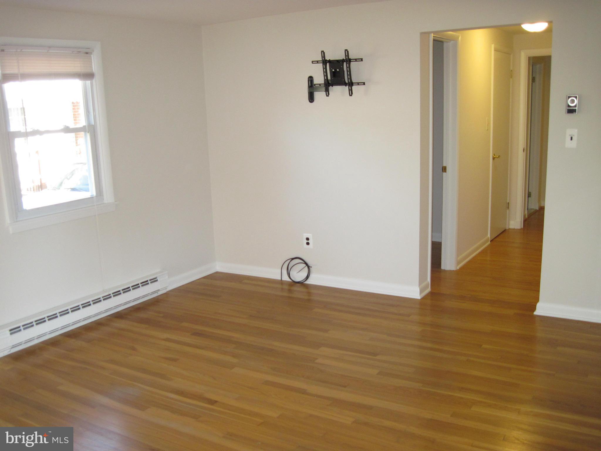 1726 Middleborough Road Baltimore, MD 21221 - Photo 12 of 30 Bedroom (Master)