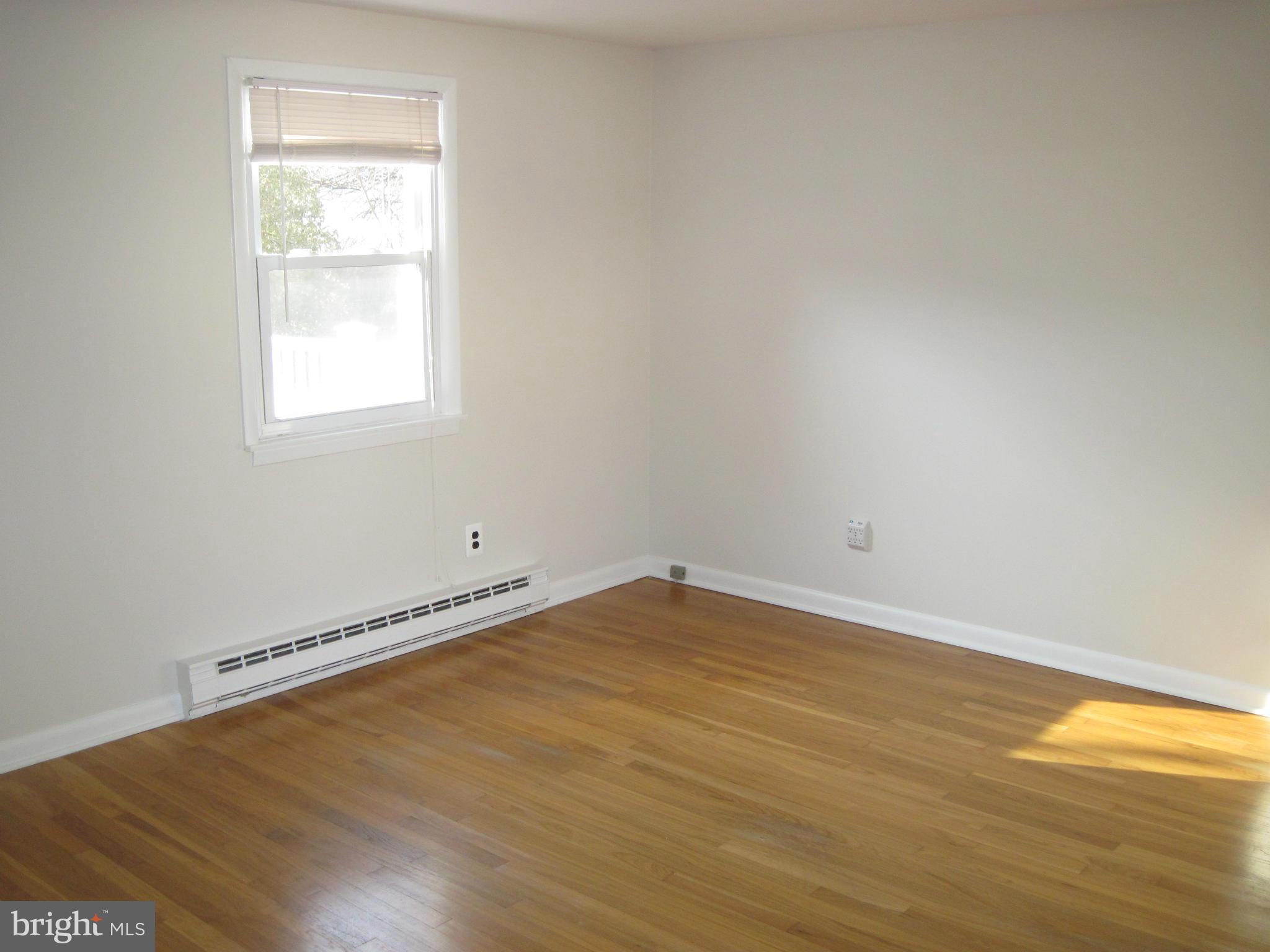 1726 Middleborough Road Baltimore, MD 21221 - Photo 13 of 30 Bedroom (Master)