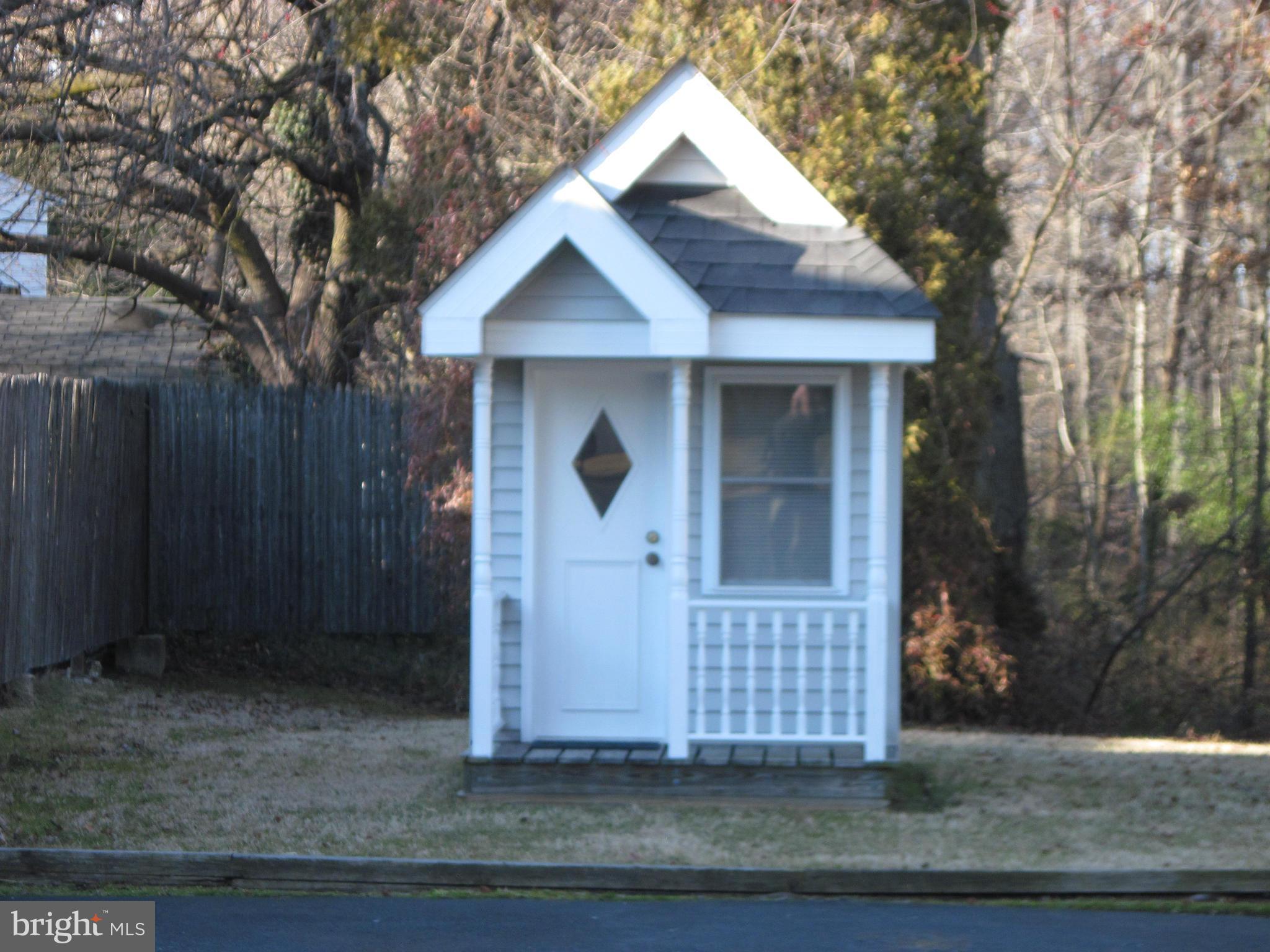 1726 Middleborough Road Baltimore, MD 21221 - Photo 27 of 30 Exterior (Rear)