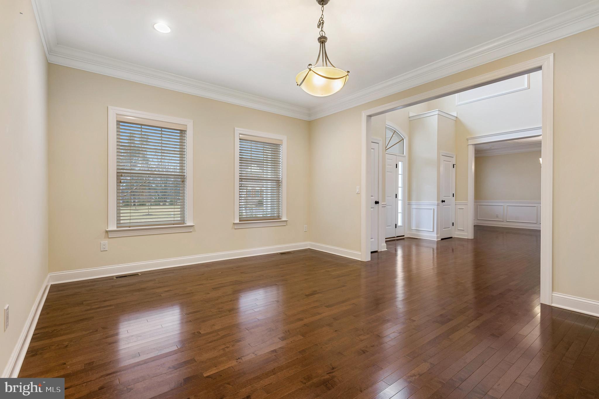 23 Liam Place Skillman, NJ 08558 - Photo 5 of 44