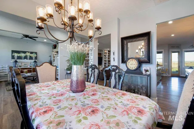 $1,590,000 | 415 North Locust Grove Road, Kuna, ID 83634