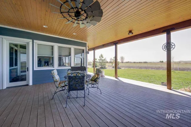 $1,570,000 | 415 North Locust Grove Road, Kuna, ID 83634