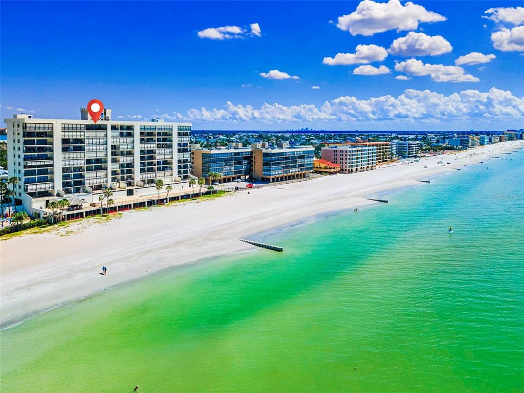14950 Gulf Boulevard, Unit 1206 Madeira Beach, FL 33708 - Photo 65 of 69 a view of a basket ball ground