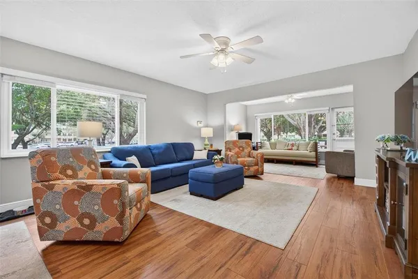 $2,250 | 2254 Norwegian Drive, Unit 2, Clearwater, FL 33763