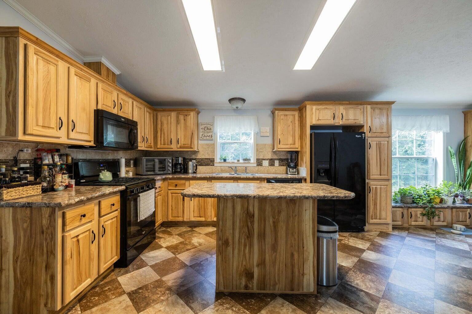 5 Commodore Drive Sanford, ME 04073 - Photo 14 of 42 14