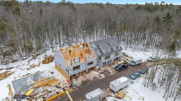 $549,900 | 11 Creekside Court, Unit 6, Kennebunk, ME 04043
