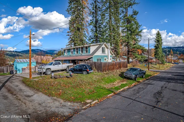 $330,000 | 341 South 11th Street, St. Maries, ID 83861