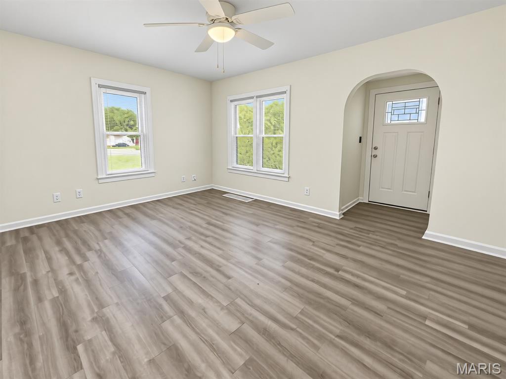2108 Main Street Alton, IL 62002 - Photo 2 of 27 Gallery Image 2