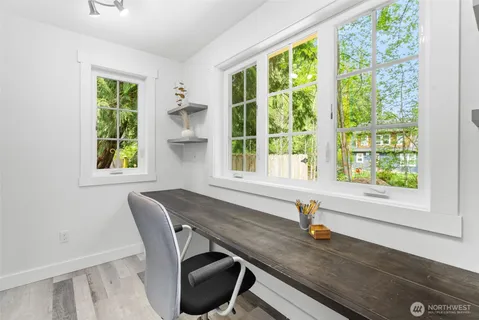 $955,000 | 11837 Venice Loop Northeast, Bainbridge Island, WA 98110