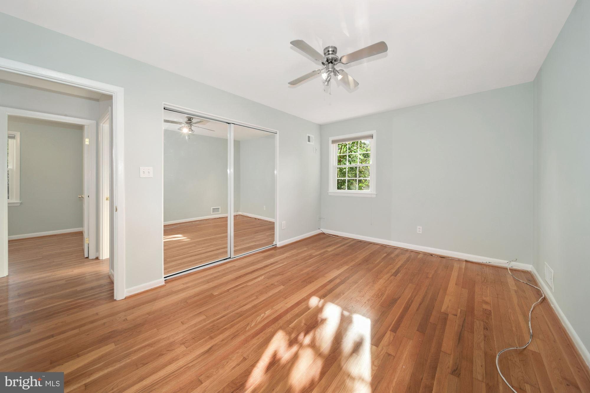 13124 Fernedge Road Silver Spring, MD 20906 - Photo 18 of 31 Primary Bedroom.