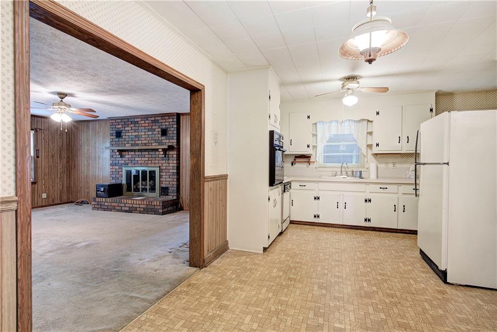 224 Summit Street Cartersville, GA 30120 - Photo 14 of 50