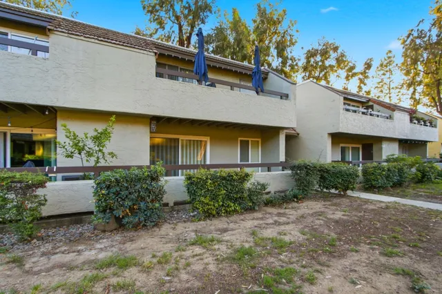 $590,000 | 305 Tradewinds Drive, Unit 5, San Jose, CA 95123