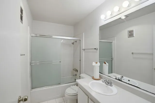 $590,000 | 305 Tradewinds Drive, Unit 5, San Jose, CA 95123