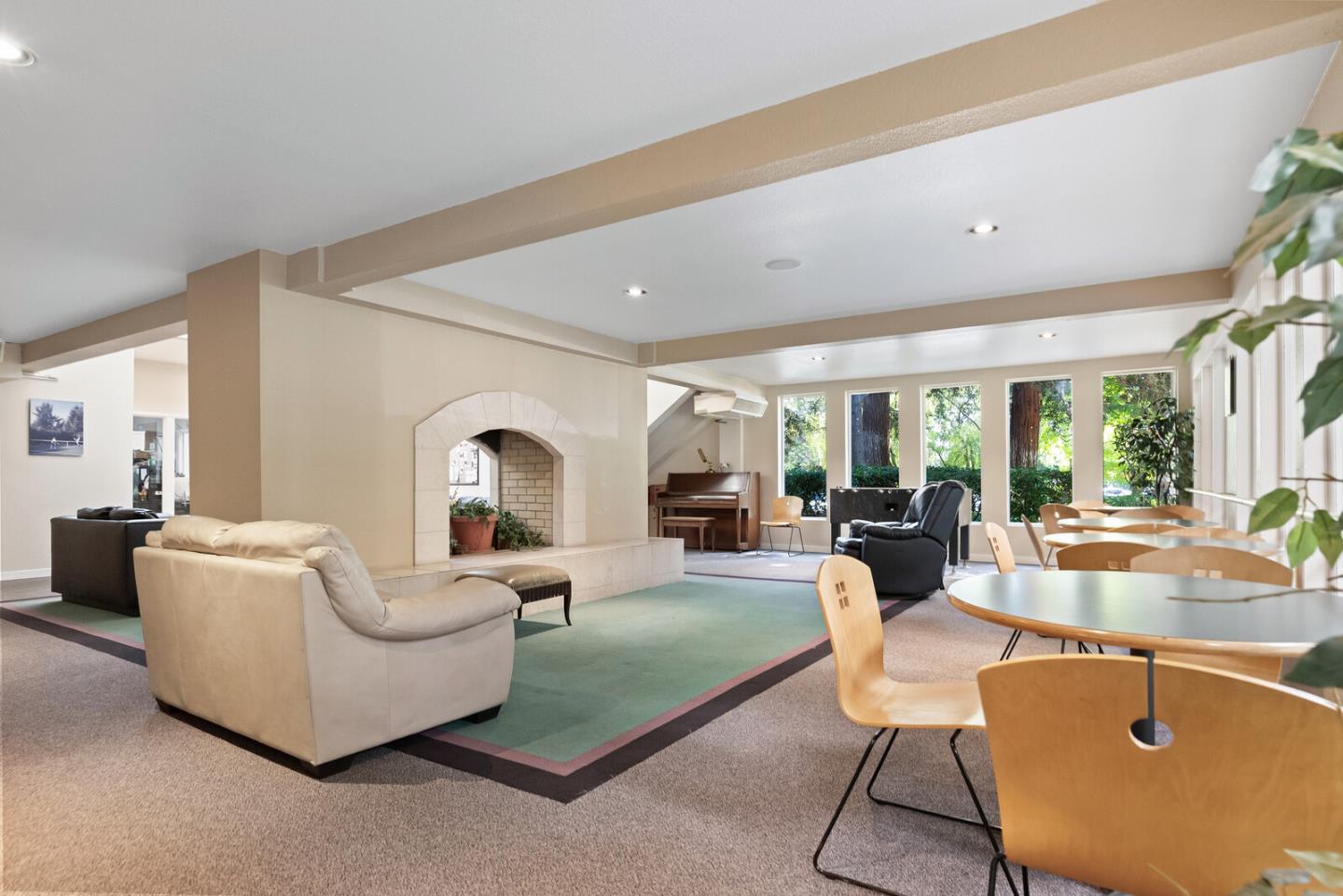 305 Tradewinds Drive, Unit 5 San Jose, CA 95123 - Photo 20 of 24 a living room with furniture and a large window