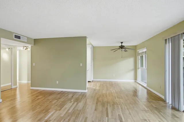 $590,000 | 305 Tradewinds Drive, Unit 5, San Jose, CA 95123