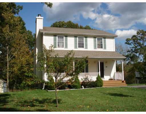25 Albert Street Westerly, RI 02891 - Photo 1 of 6 Exterior Front.
