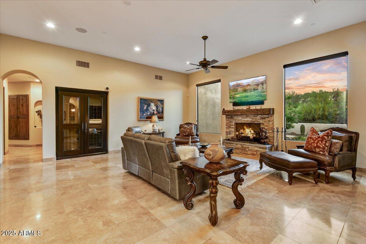 37021 Lazy Burro Road Carefree, AZ 85377 - Photo 16 of 46 13-Family Room