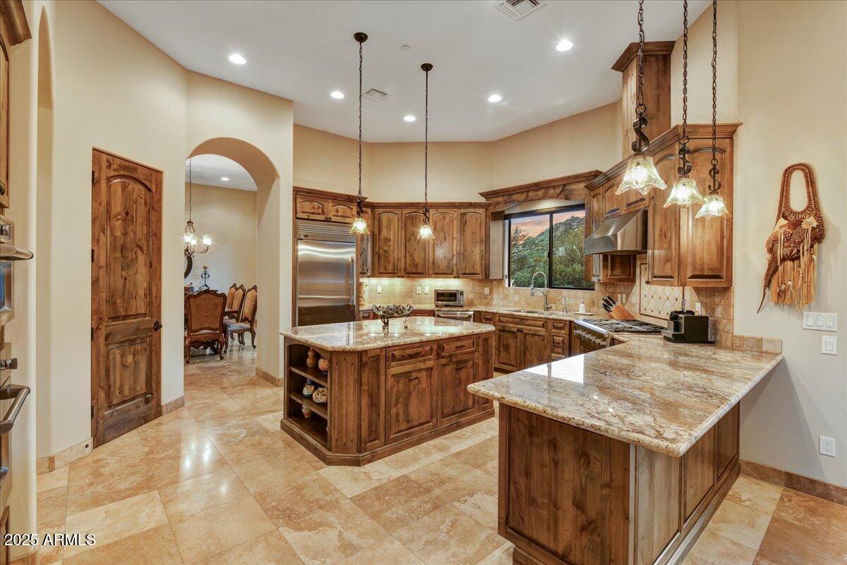 37021 Lazy Burro Road Carefree, AZ 85377 - Photo 21 of 46 18-Kitchen