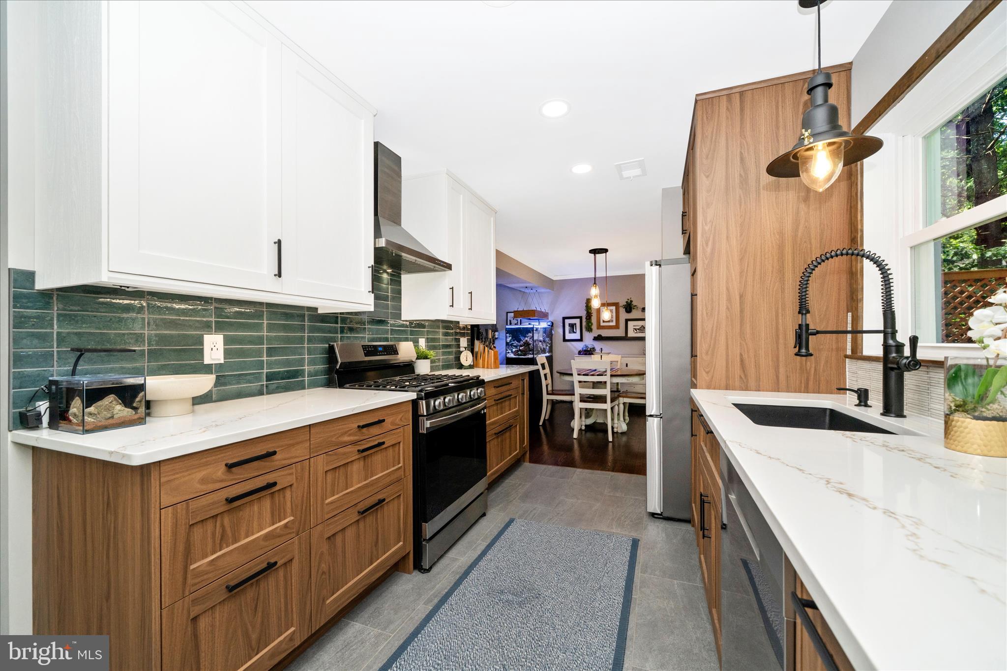 13120 Clifton Road Silver Spring, MD 20904 - Photo 20 of 38 Kitchen