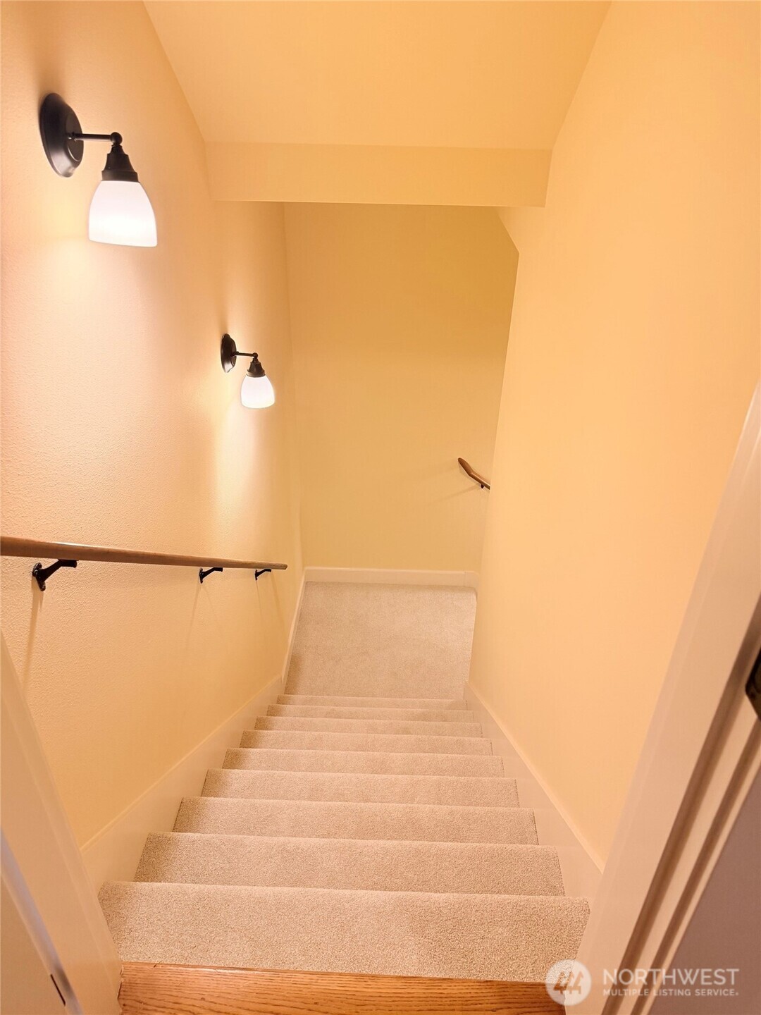 1601 Lyons Avenue Northeast Renton, WA 98059 - Photo 18 of 26 Gallery Image 18