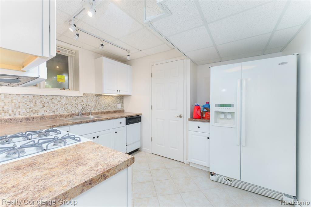 3620 Zimmer Road Williamston, MI 48895 - Photo 14 of 30