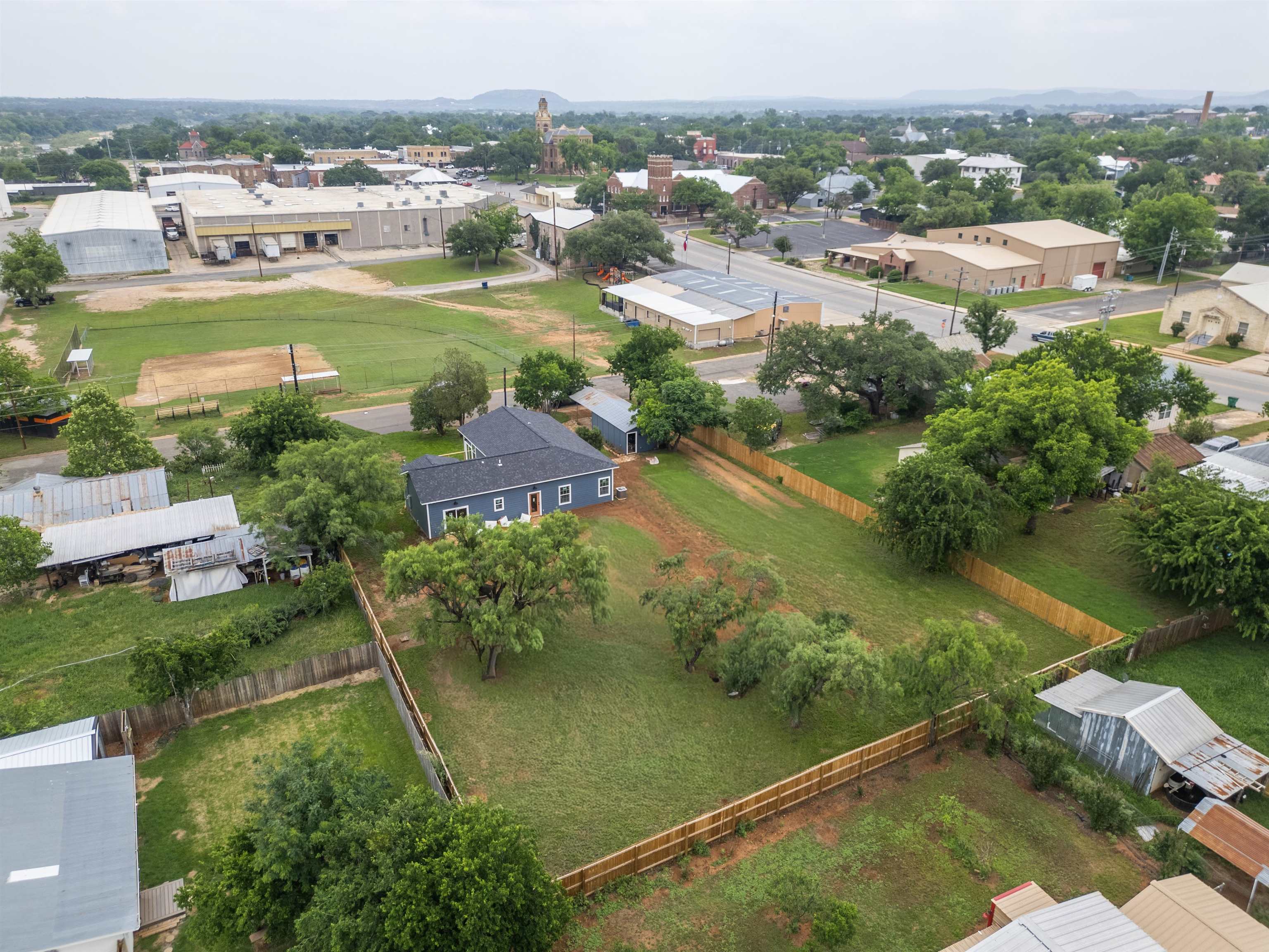 705 Flag Street Llano, TX 78643 - Photo 26 of 30