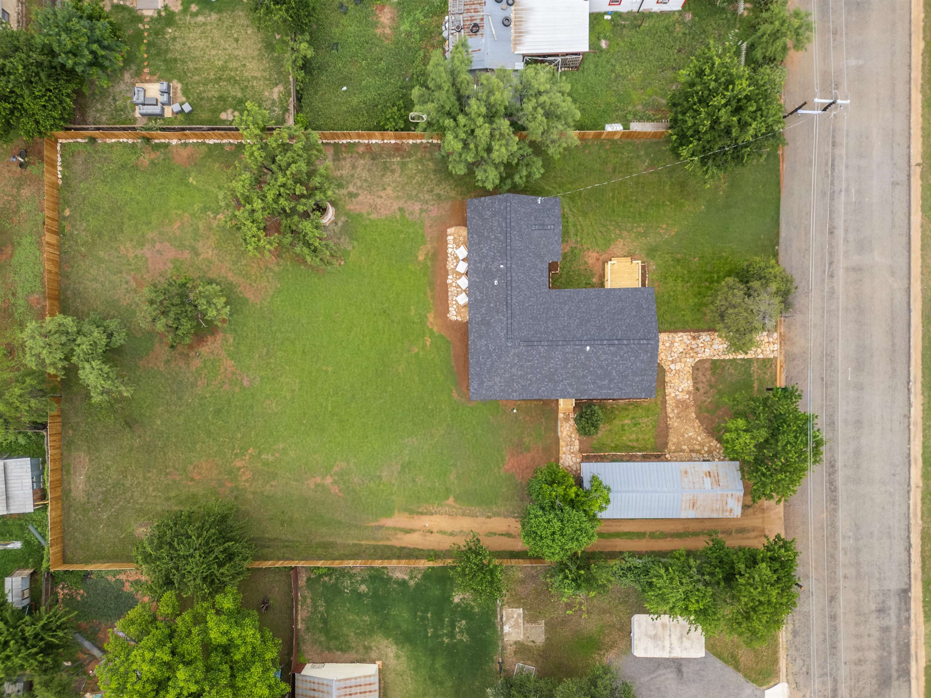 705 Flag Street Llano, TX 78643 - Photo 3 of 30