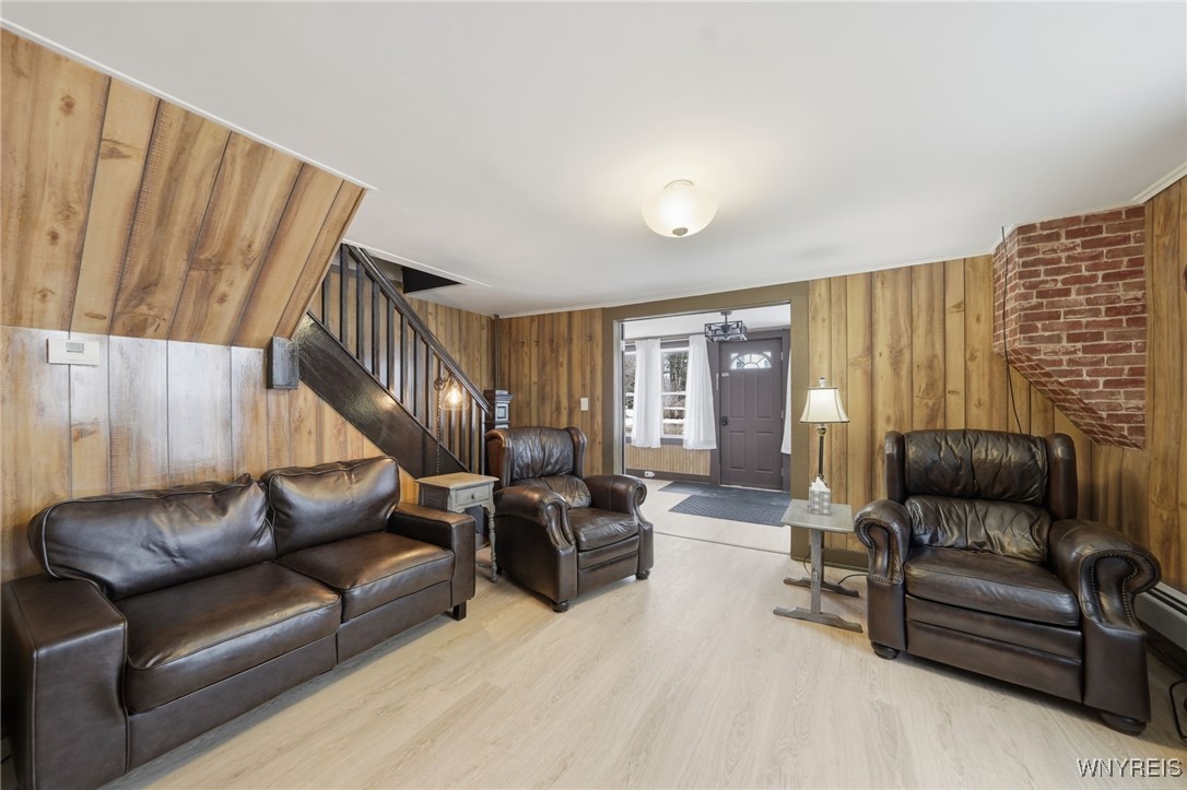 43 Walnut Street Persia, NY 14070 - Photo 7 of 38