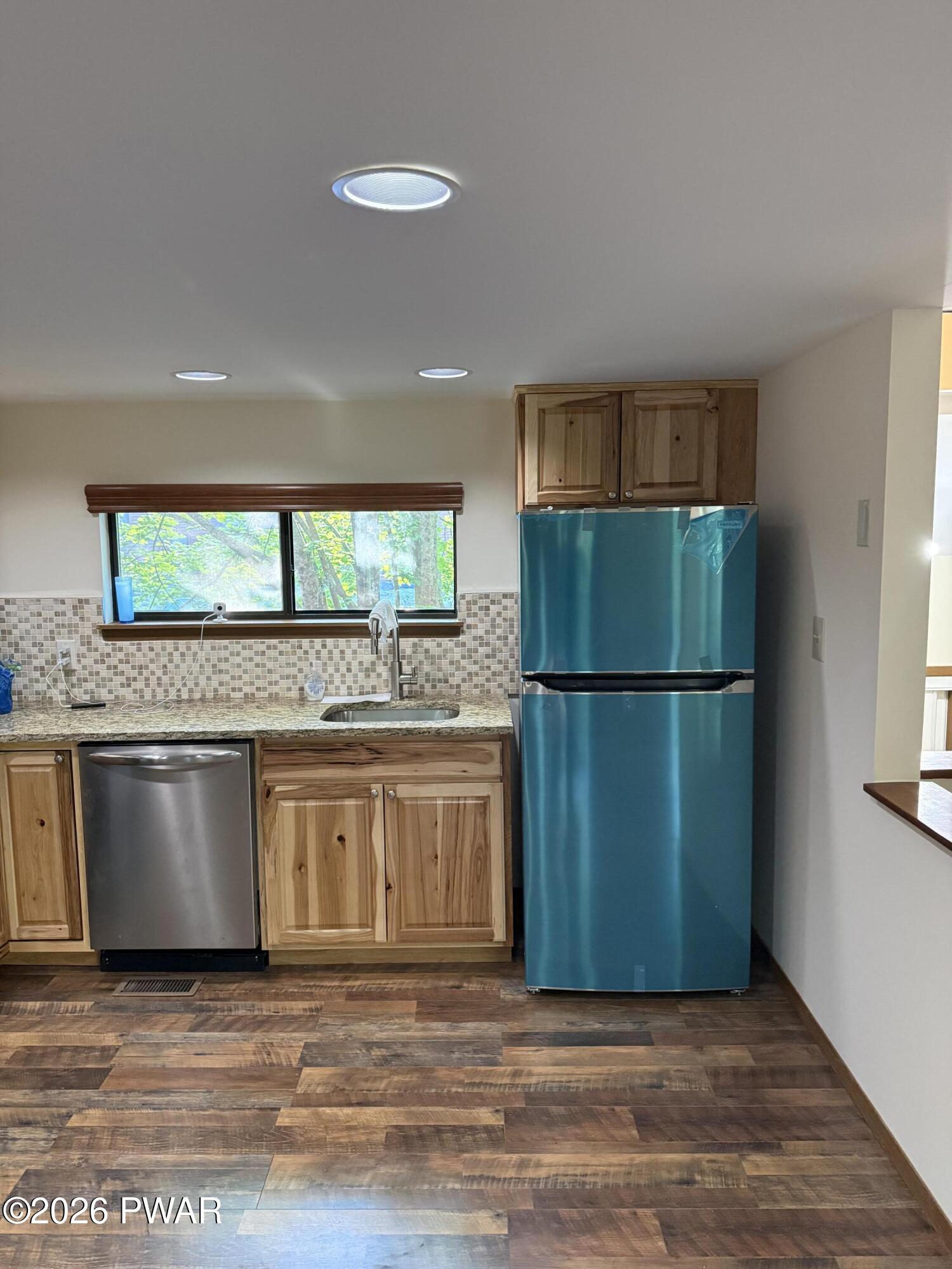 159 Stream Court Bushkill, PA 18324 - Photo 5 of 18